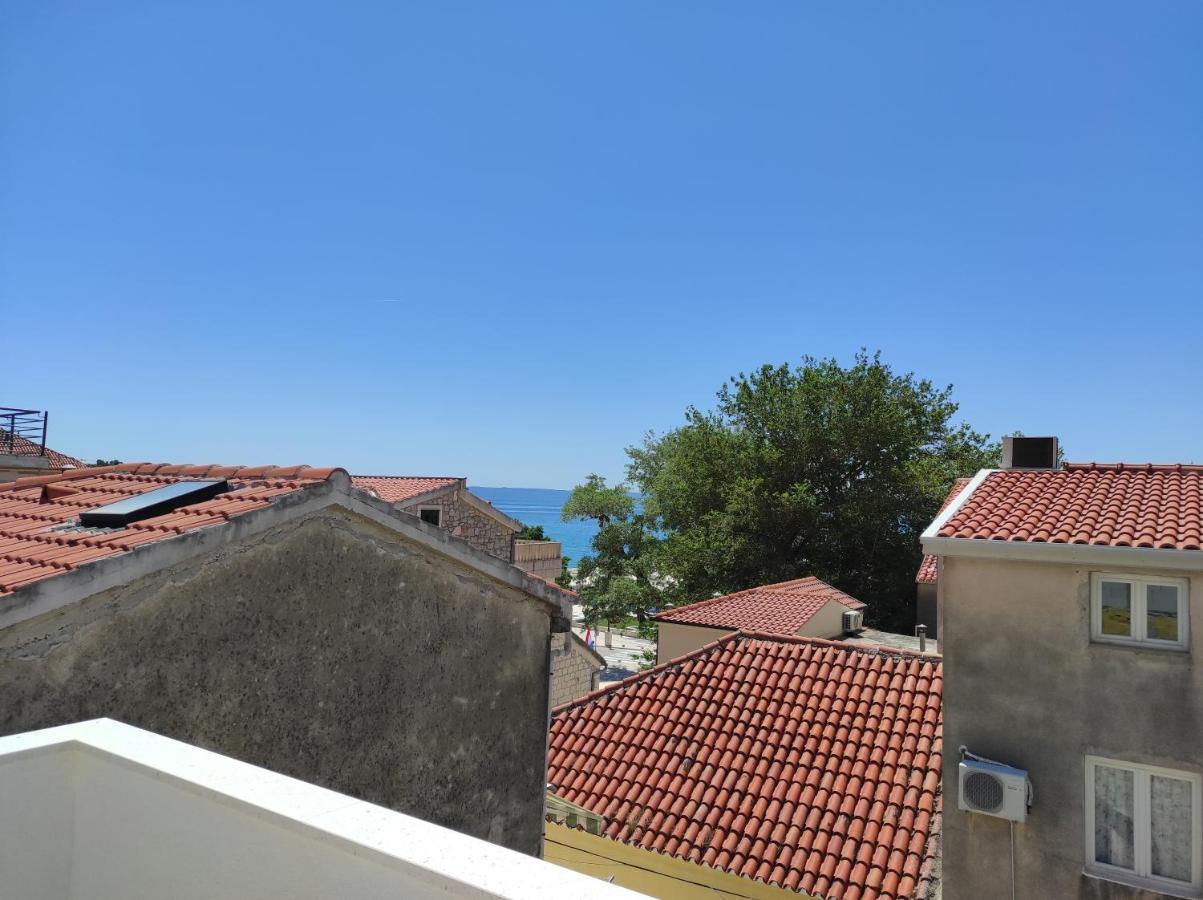 Private Bedroom With Bathroom Baška Voda Екстериор снимка
